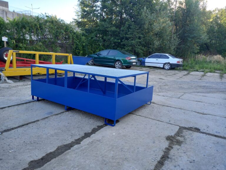 Wanna PMC 1000 podwojna ze stopniem tyl bok